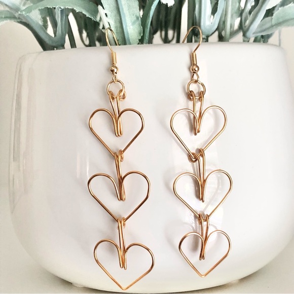 New Handmade Dangling Wire Gold Heart Outline Earrings Minimalist One of a Kind - Picture 7 of 10